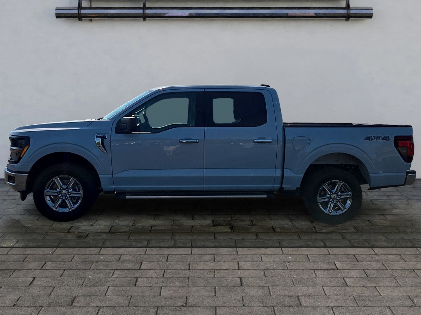 Certified 2025 Ford F150 XLT w/ Equipment Group 301A Standard AWD/4WD image 6