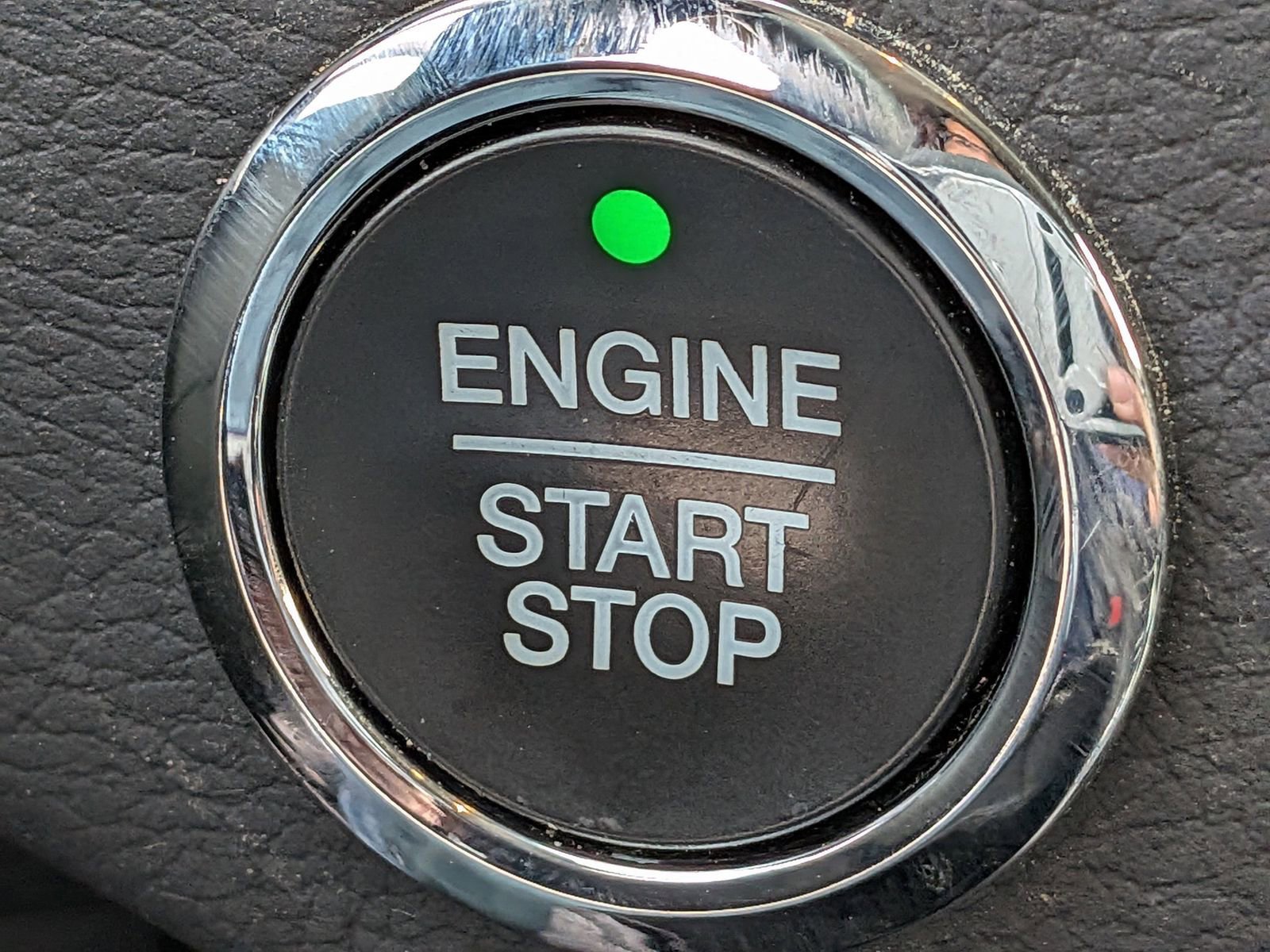 Certified 2022 Ford Edge SEL w/ Convenience Package image 32