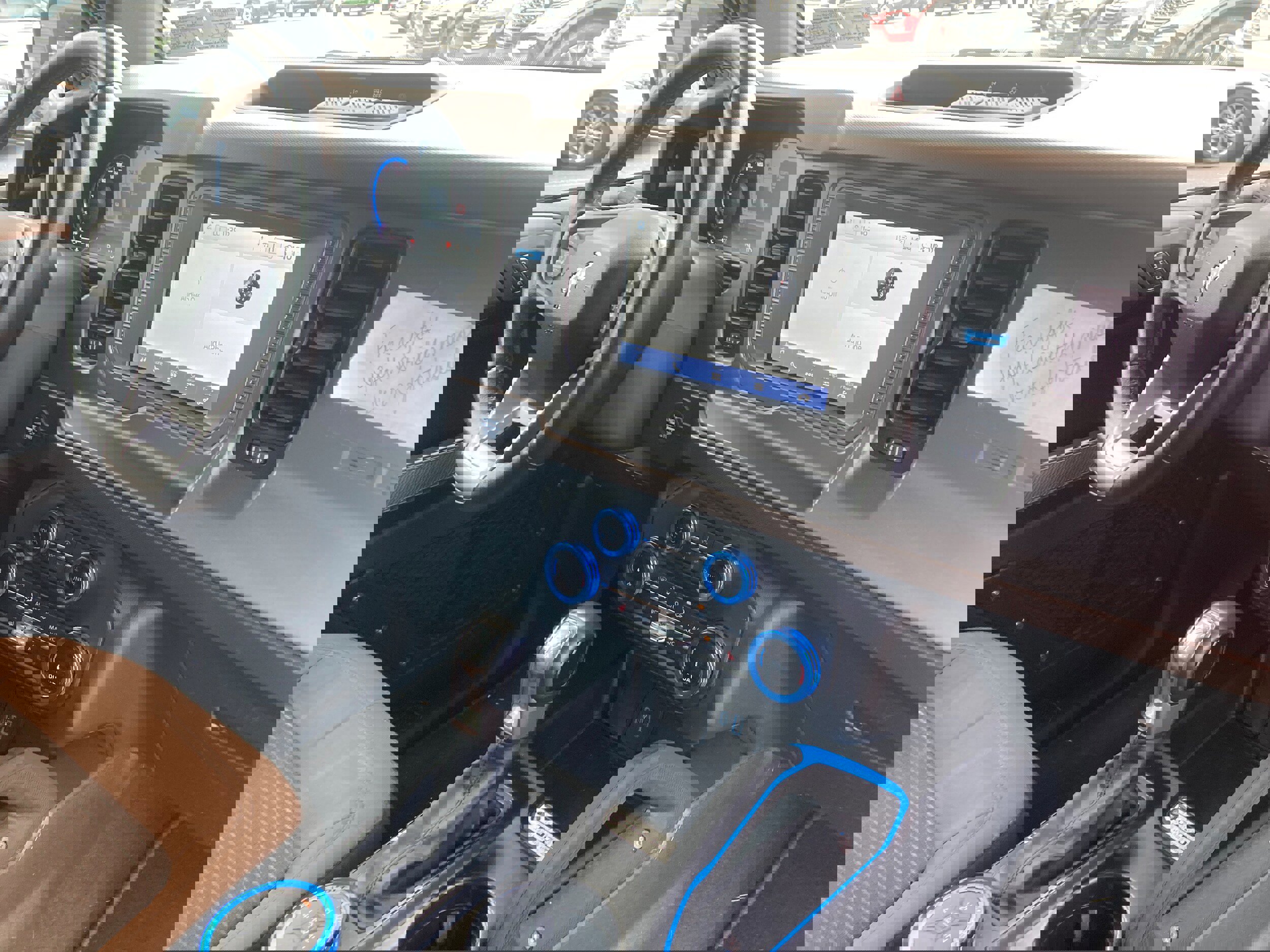 Certified 2022 Ford Bronco Outer Banks image 17