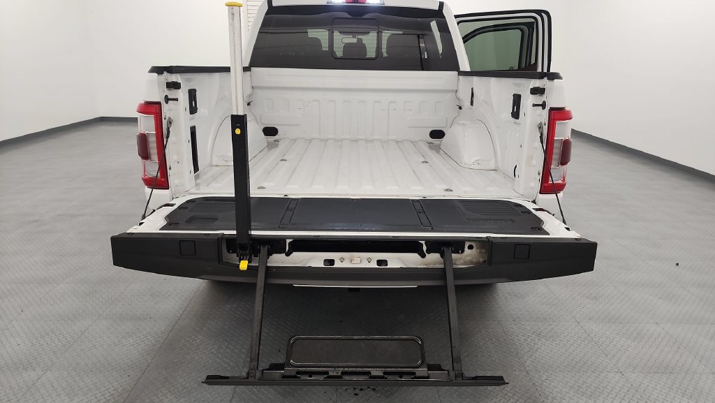 Certified 2022 Ford F150 Lariat w/ Equipment Group 502A High AWD/4WD image 31