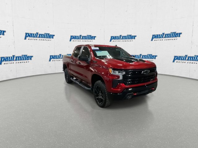 Used 2024 Chevrolet Silverado 1500 LT Trail Boss w/ Protection Package AWD/4WD image 3