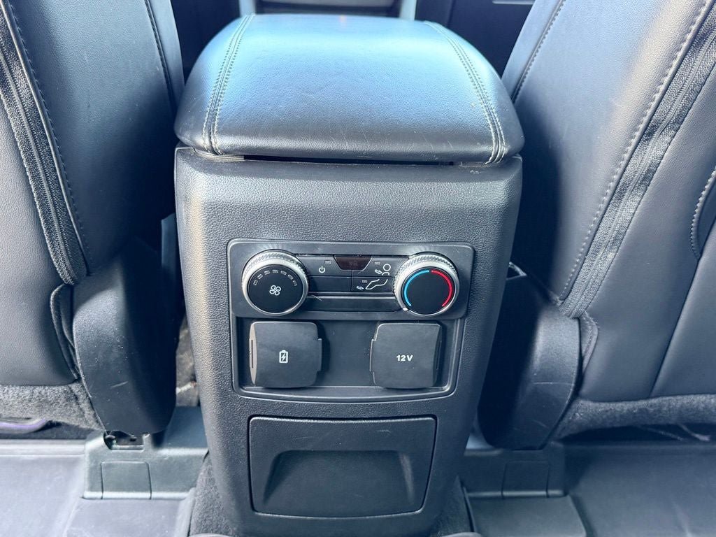 Certified 2024 Ford Explorer XLT w/ Equipment Group 202A RWD image 17