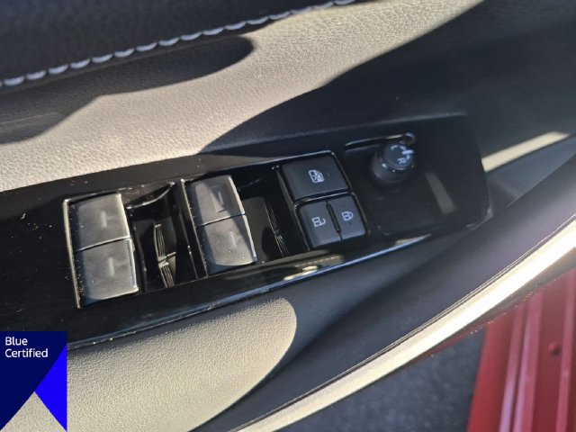 Used 2023 Toyota Corolla XSE FWD image 13