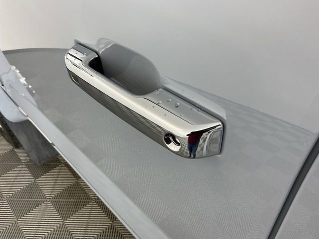 Certified 2024 Ford F450 Platinum w/ FX4 Off-Road Package image 15