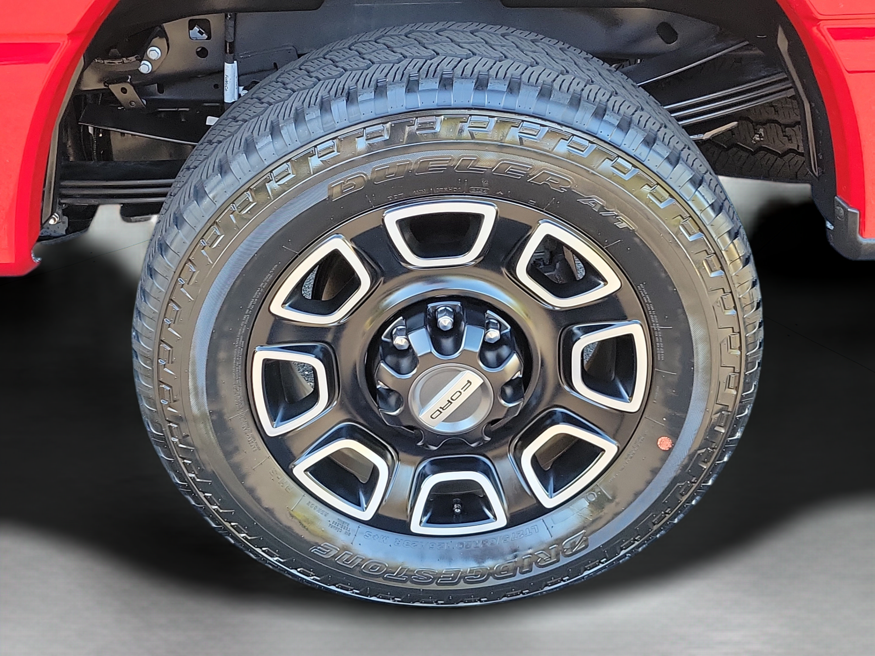 Certified 2024 Ford F350 Platinum AWD/4WD image 31