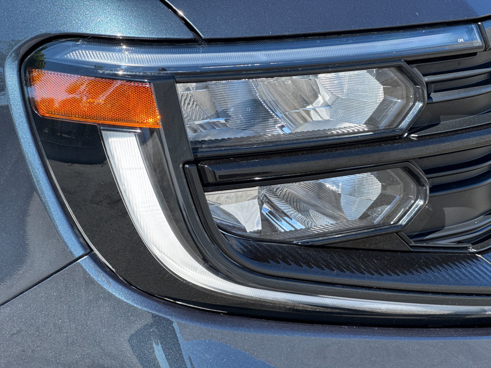 Certified 2025 Ford Expedition Active AWD/4WD image 35