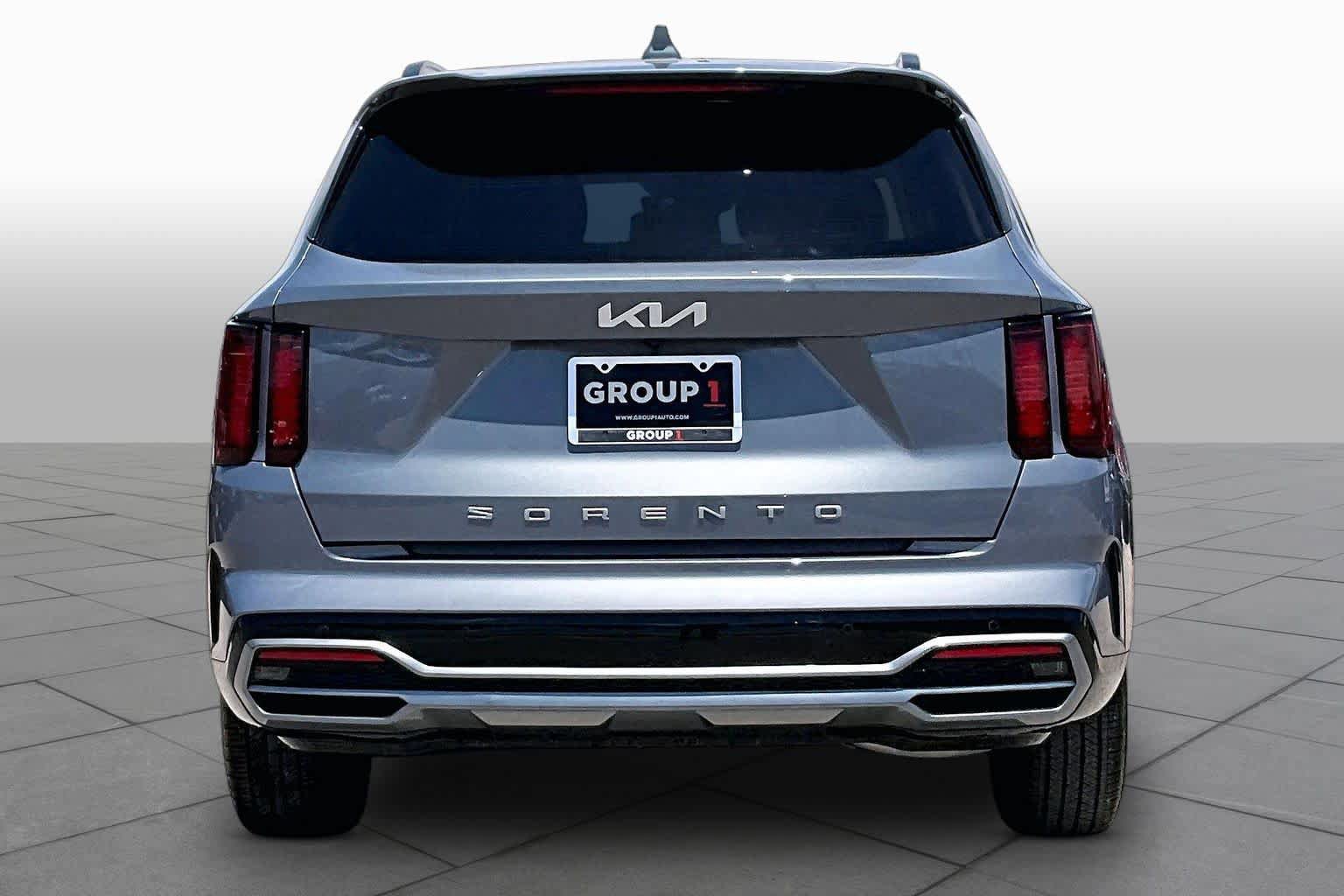 Used 2022 Kia Sorento S FWD image 5