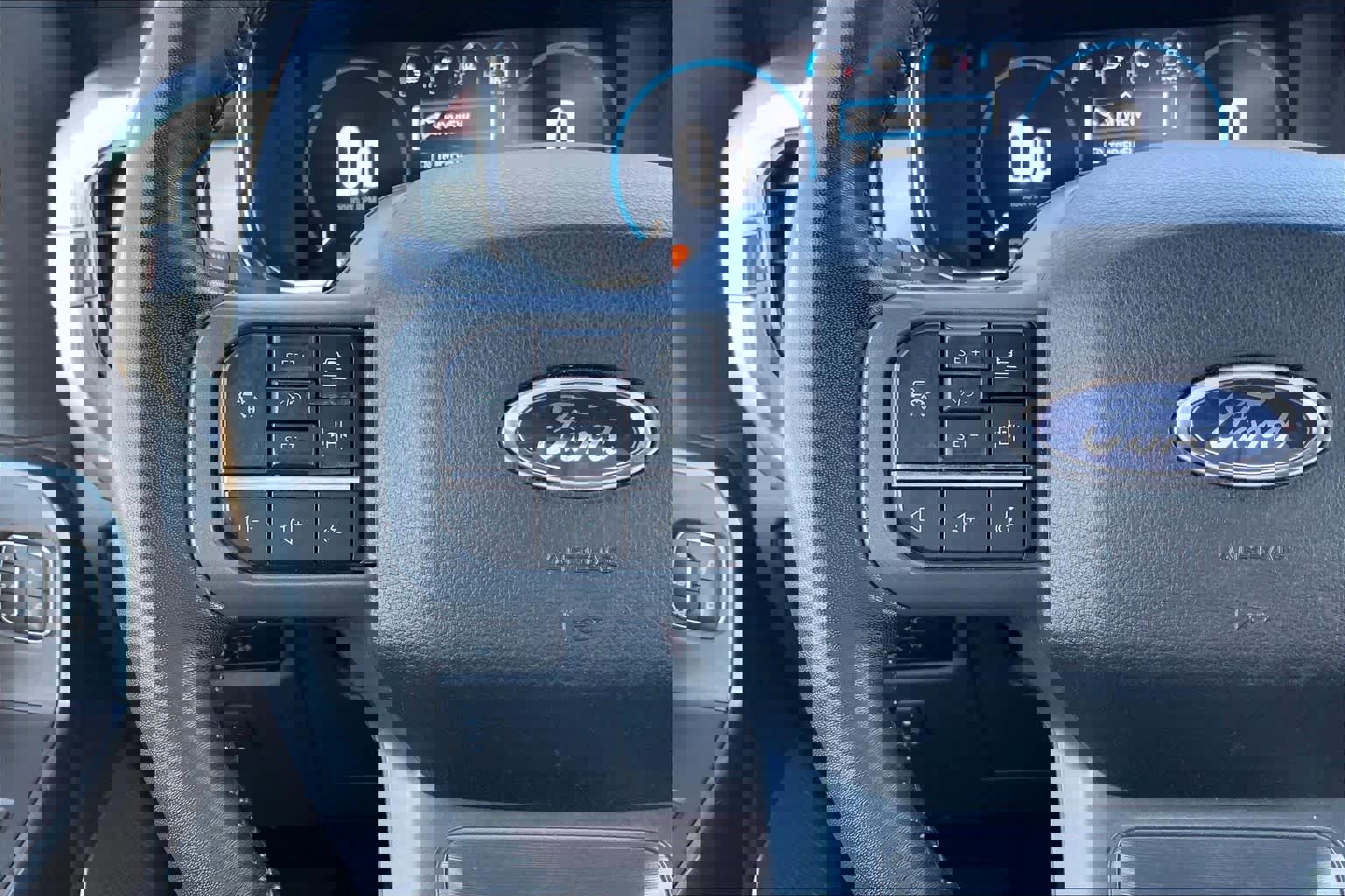 Certified 2023 Ford F150 Lariat w/ Equipment Group 502A High image 22