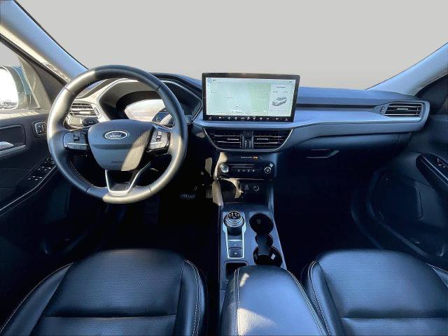Certified 2025 Ford Escape Platinum AWD/4WD image 9