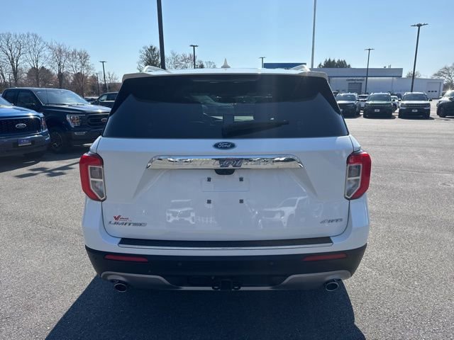 Certified 2023 Ford Explorer Limited w/ Limited Technology Package image 3