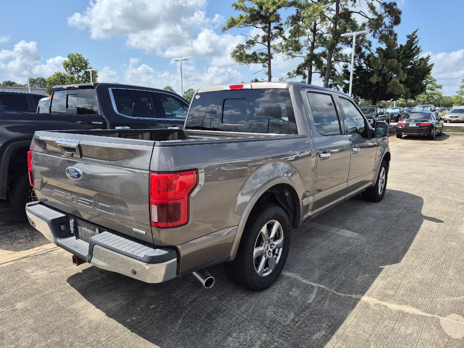 Certified 2018 Ford F150 Lariat w/ Equipment Group 502A Luxury RWD image 3