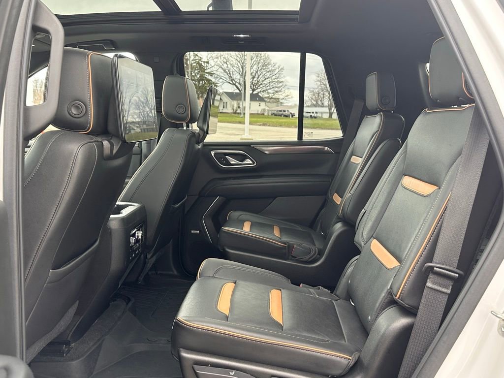 Used 2021 GMC Yukon AT4 w/ AT4 Premium Plus Package image 14
