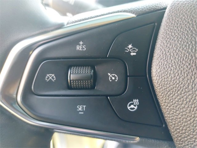 Used 2025 Chevrolet Trax ACTIV w/ Sunroof Package image 18