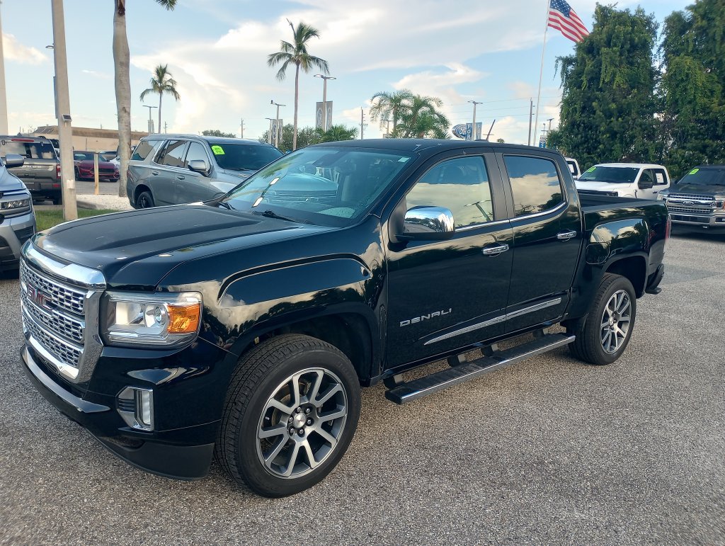 Used 2021 GMC Canyon Denali AWD/4WD image 3