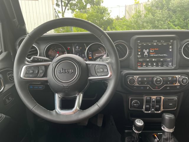 Used 2023 Jeep Wrangler Unlimited Sahara w/ Cold Weather Group AWD/4WD image 13