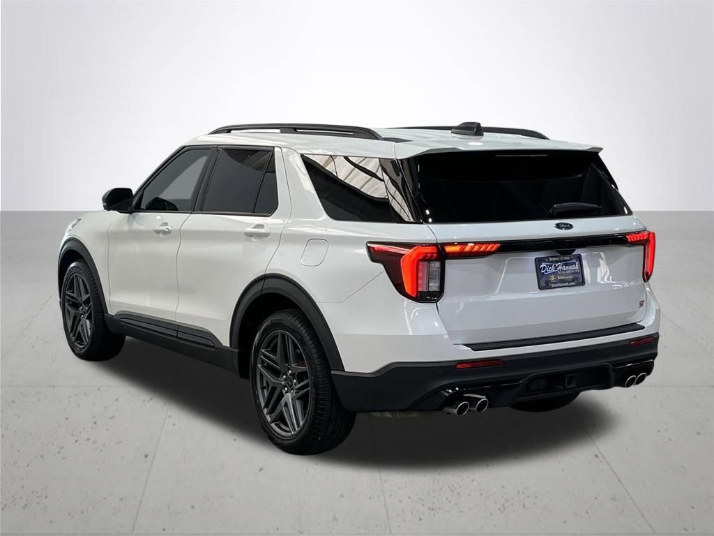 Certified 2025 Ford Explorer ST w/ Sun And Sound Package image 16