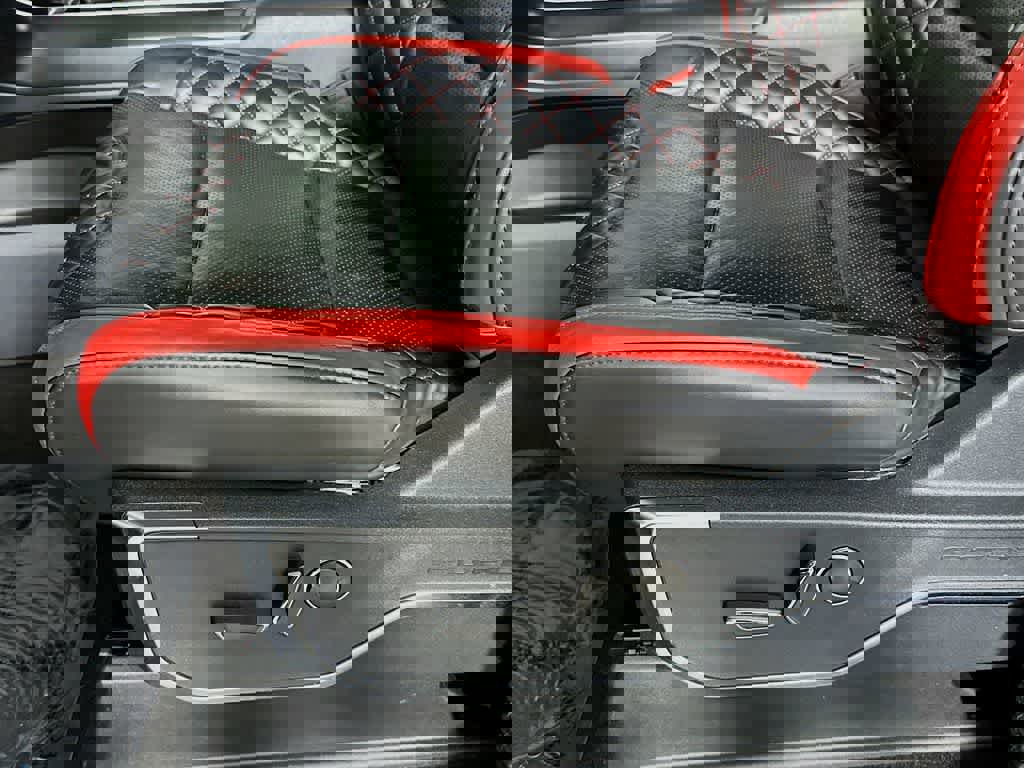 Certified 2022 Ford F150 Raptor w/ Equipment Group 801A High image 32