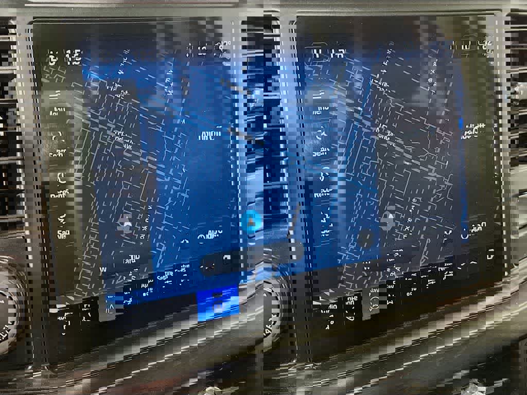 Certified 2023 Ford F250 Lariat w/ Lariat Ultimate Package image 27