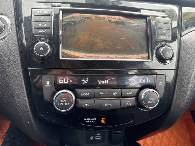 Used 2022 Nissan Rogue Sport SV AWD/4WD image 14