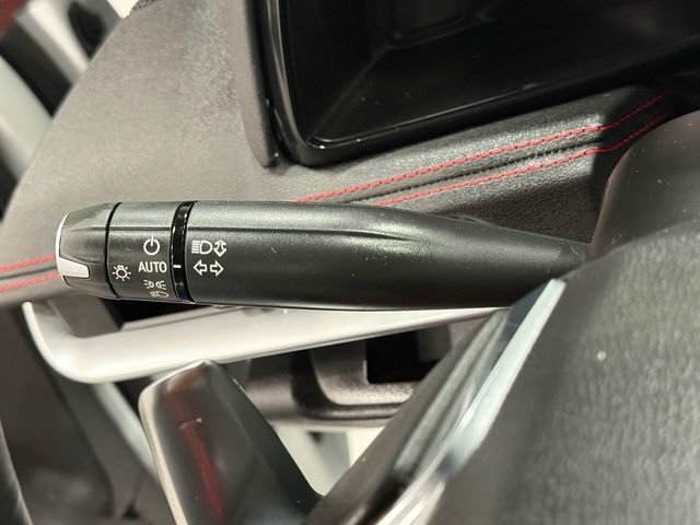 Used 2022 Chevrolet Corvette Stingray Coupe w/ Z51 Performance Package image 20