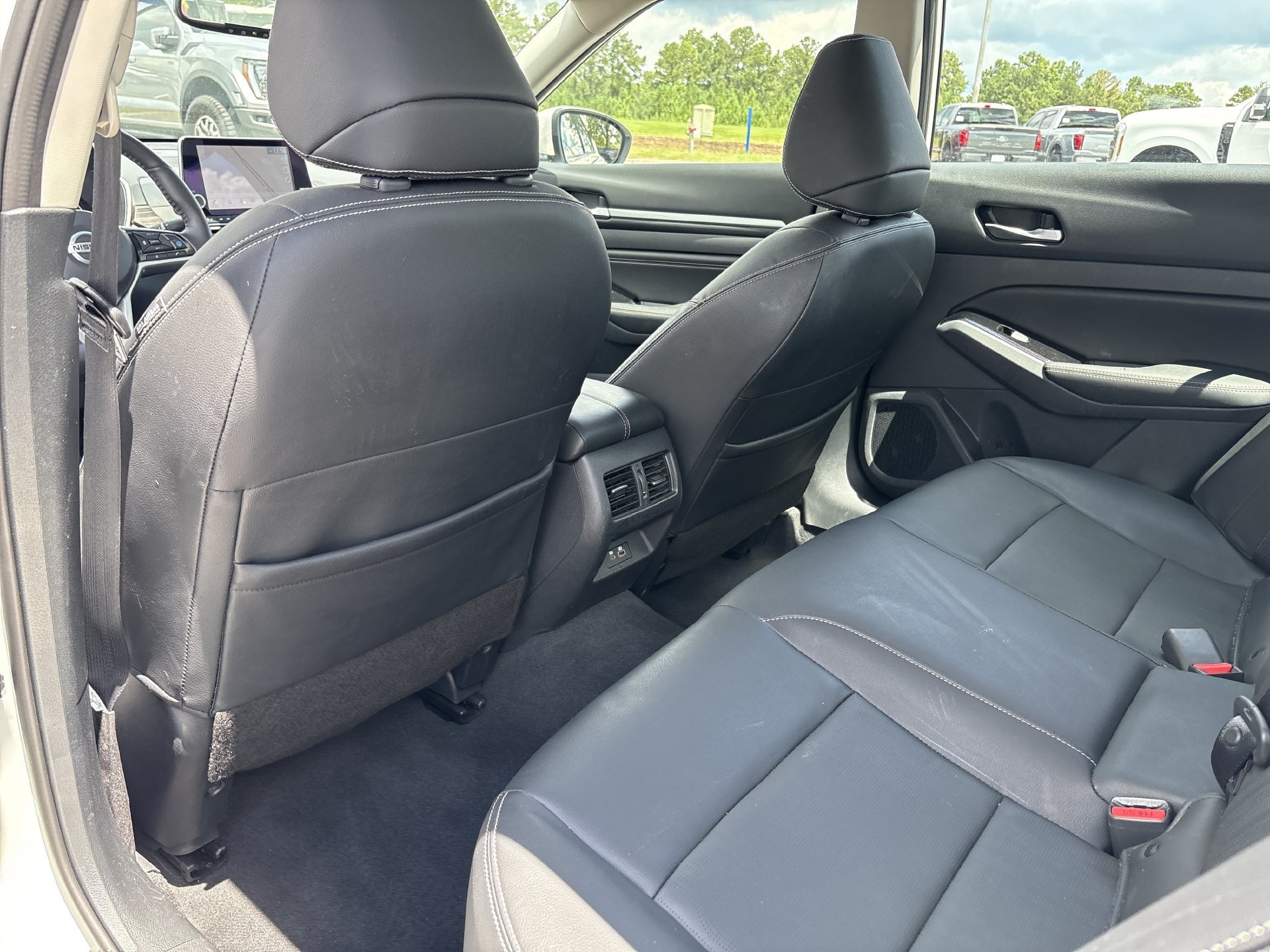Used 2022 Nissan Altima 2.5 Platinum AWD/4WD image 19