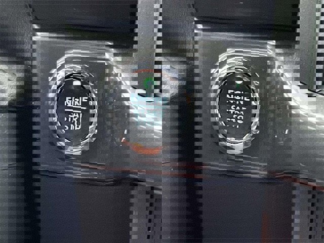 Certified 2022 Ford F150 XLT w/ Equipment Group 302A High image 25