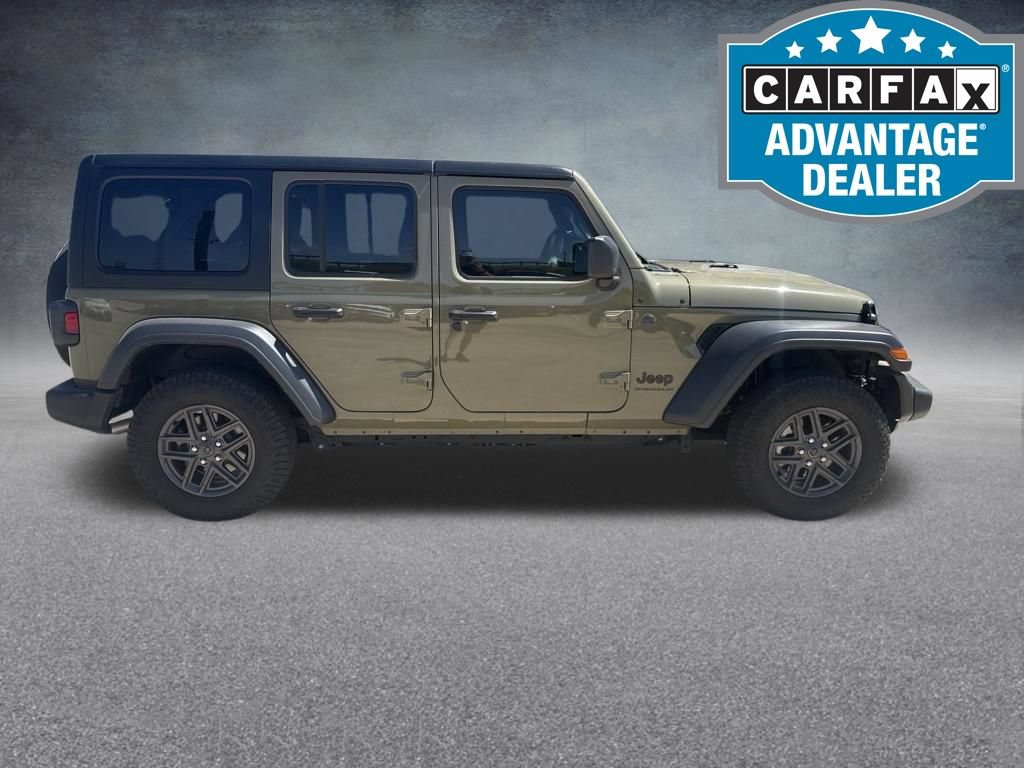 Used 2025 Jeep Wrangler Unlimited Sport AWD/4WD image 1