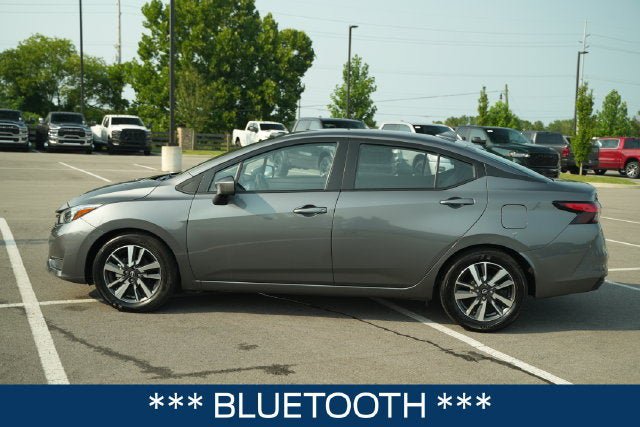 Used 2025 Nissan Versa SV FWD image 5