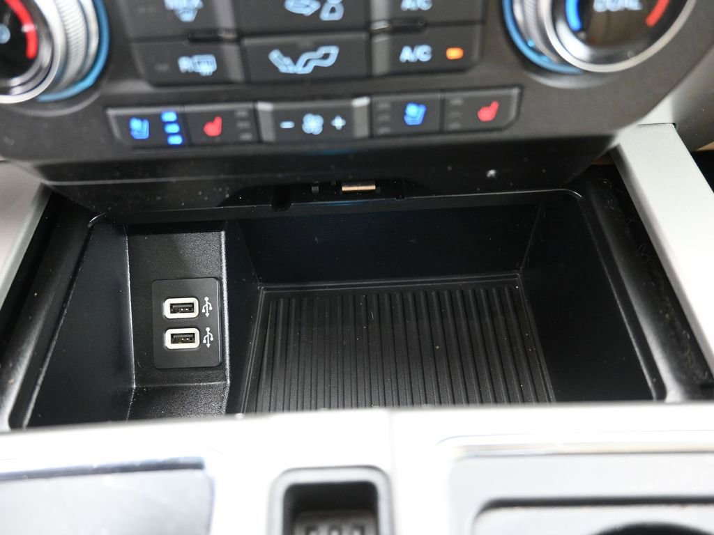 Certified 2020 Ford F150 Lariat w/ Equipment Group 502A Luxury image 28