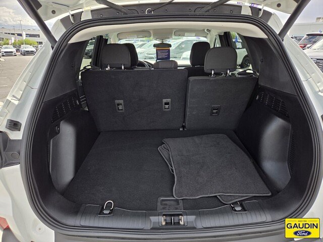 Certified 2023 Ford Escape Active FWD image 14