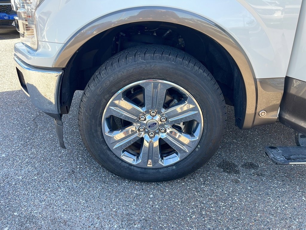 Certified 2020 Ford F150 Lariat w/ Equipment Group 502A Luxury image 38