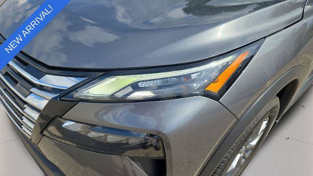 Used 2024 Nissan Rogue S AWD/4WD image 34