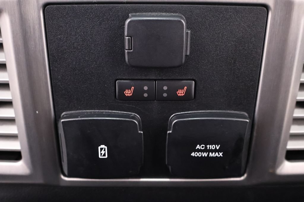Certified 2019 Ford F450 Platinum w/ Platinum Ultimate Package AWD/4WD image 19