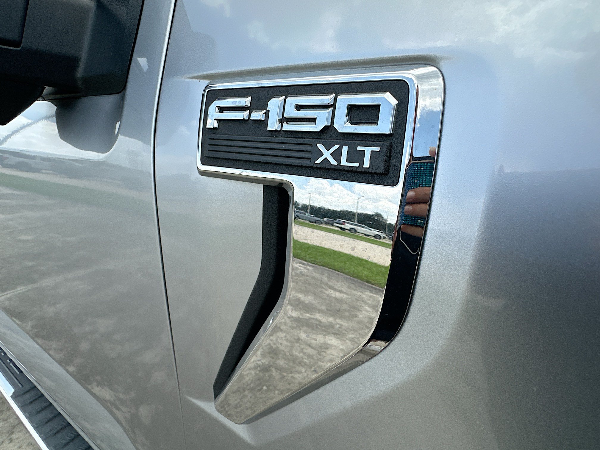 Certified 2024 Ford F150 XLT w/ Equipment Group 302A MID AWD/4WD image 32