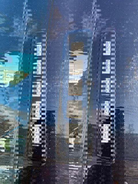 Certified 2022 Ford F250 Lariat w/ Snow Plow Prep Package image 11