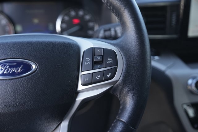 Certified 2023 Ford Explorer XLT w/ Equipment Group 202A image 25