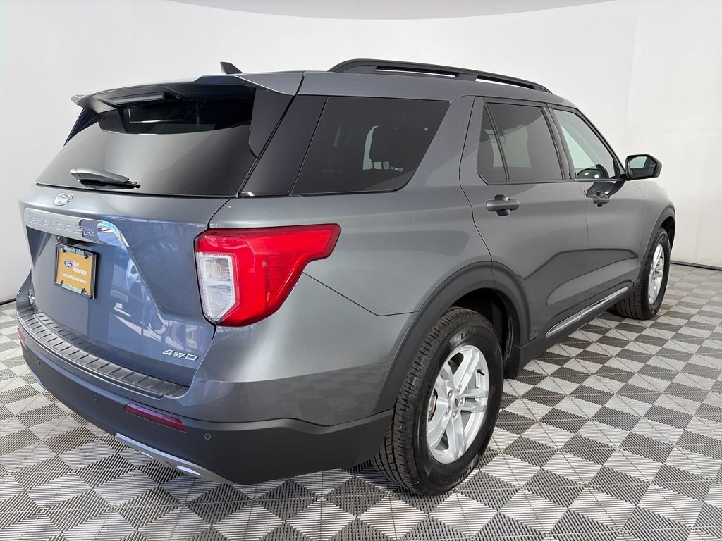 Certified 2024 Ford Explorer XLT w/ Equipment Group 202A image 7