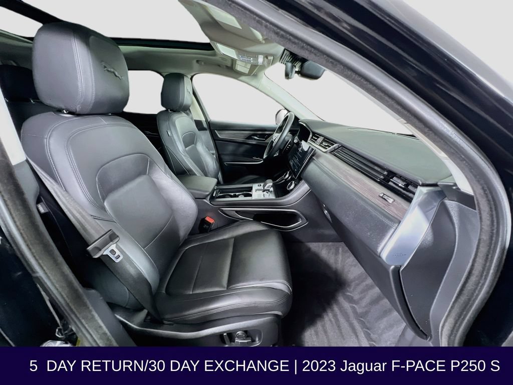 Used 2023 Jaguar F-PACE S AWD/4WD image 32
