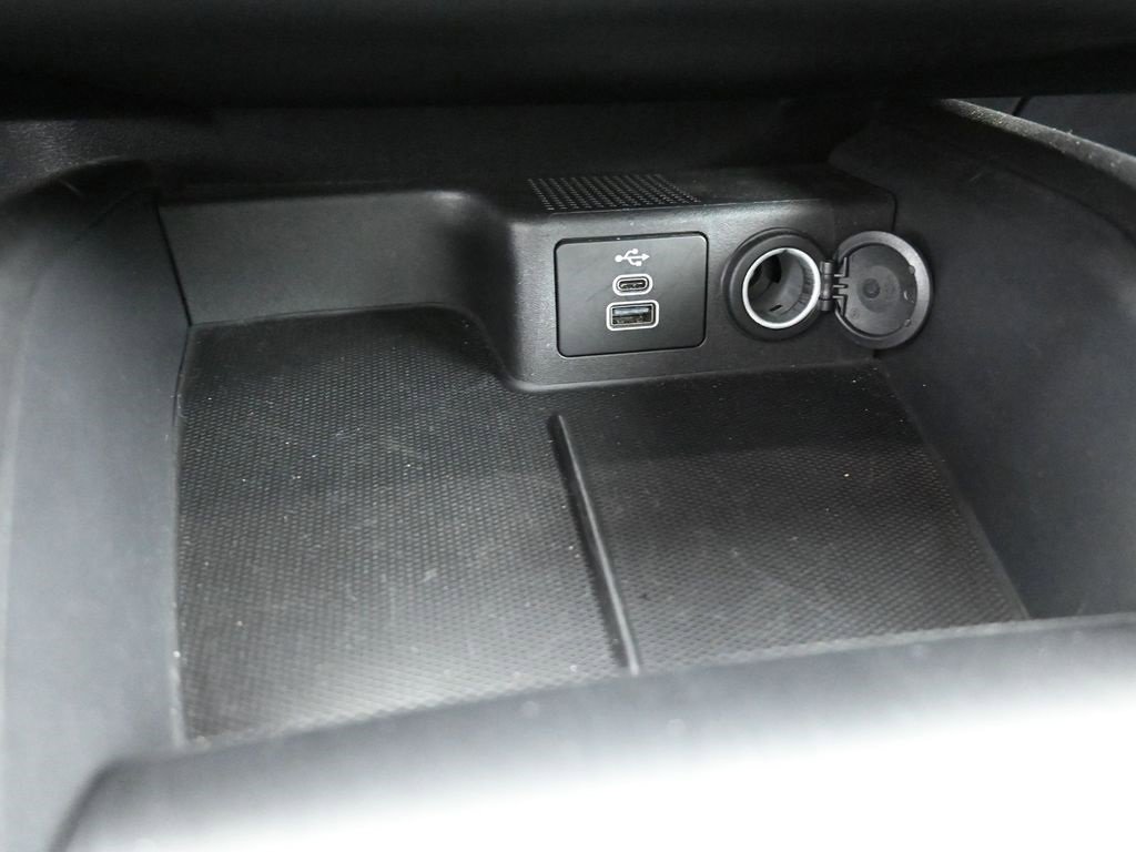 Certified 2025 Ford Escape ST-Line image 27