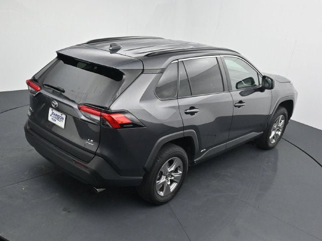 Used 2025 Toyota RAV4 LE AWD/4WD image 29