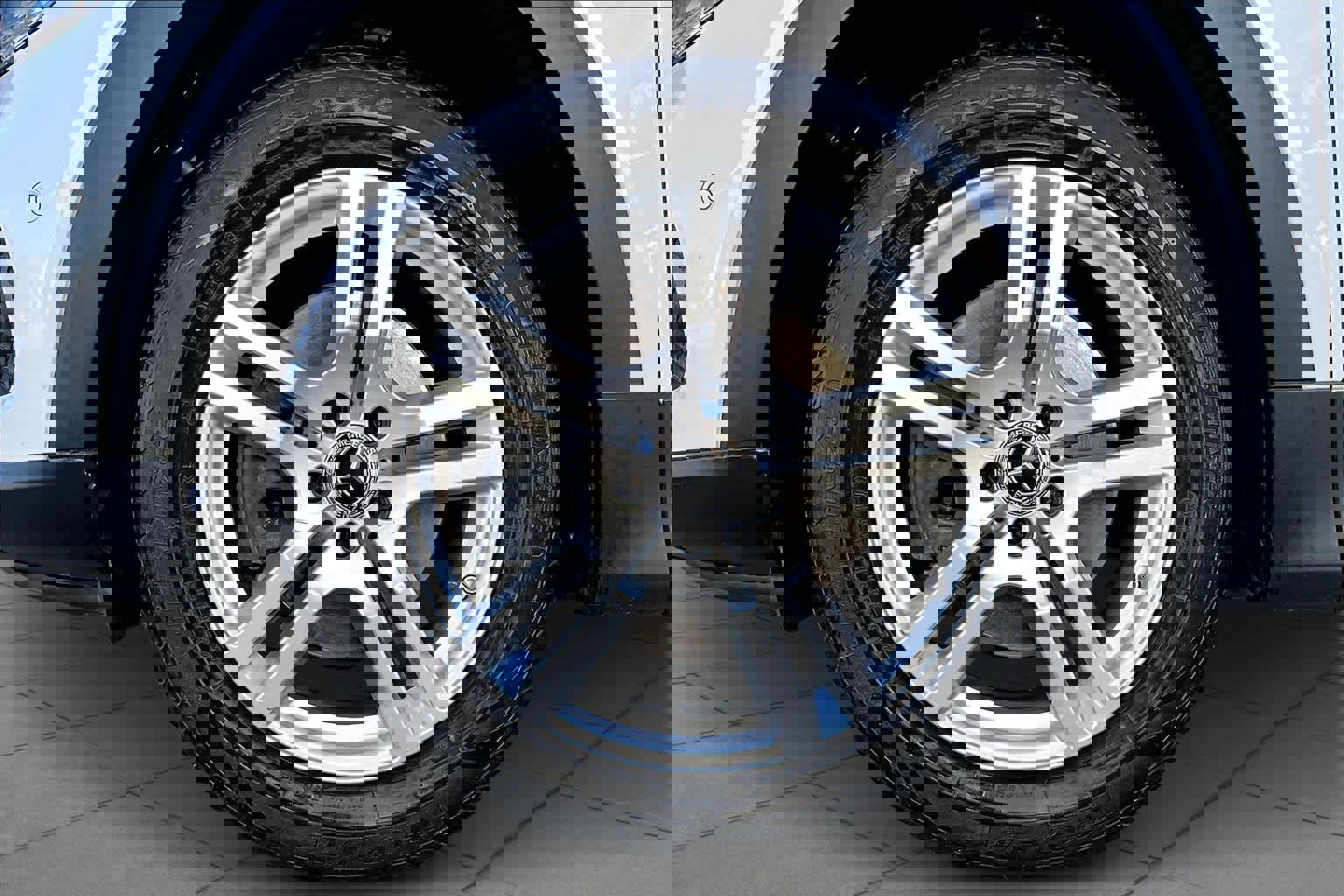 Used 2020 Mercedes-Benz GLB 250 image 14