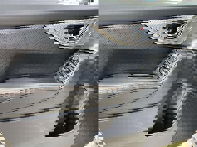 Used 2022 Subaru Crosstrek 2.5i Limited w/ Moonroof Package 1 image 31