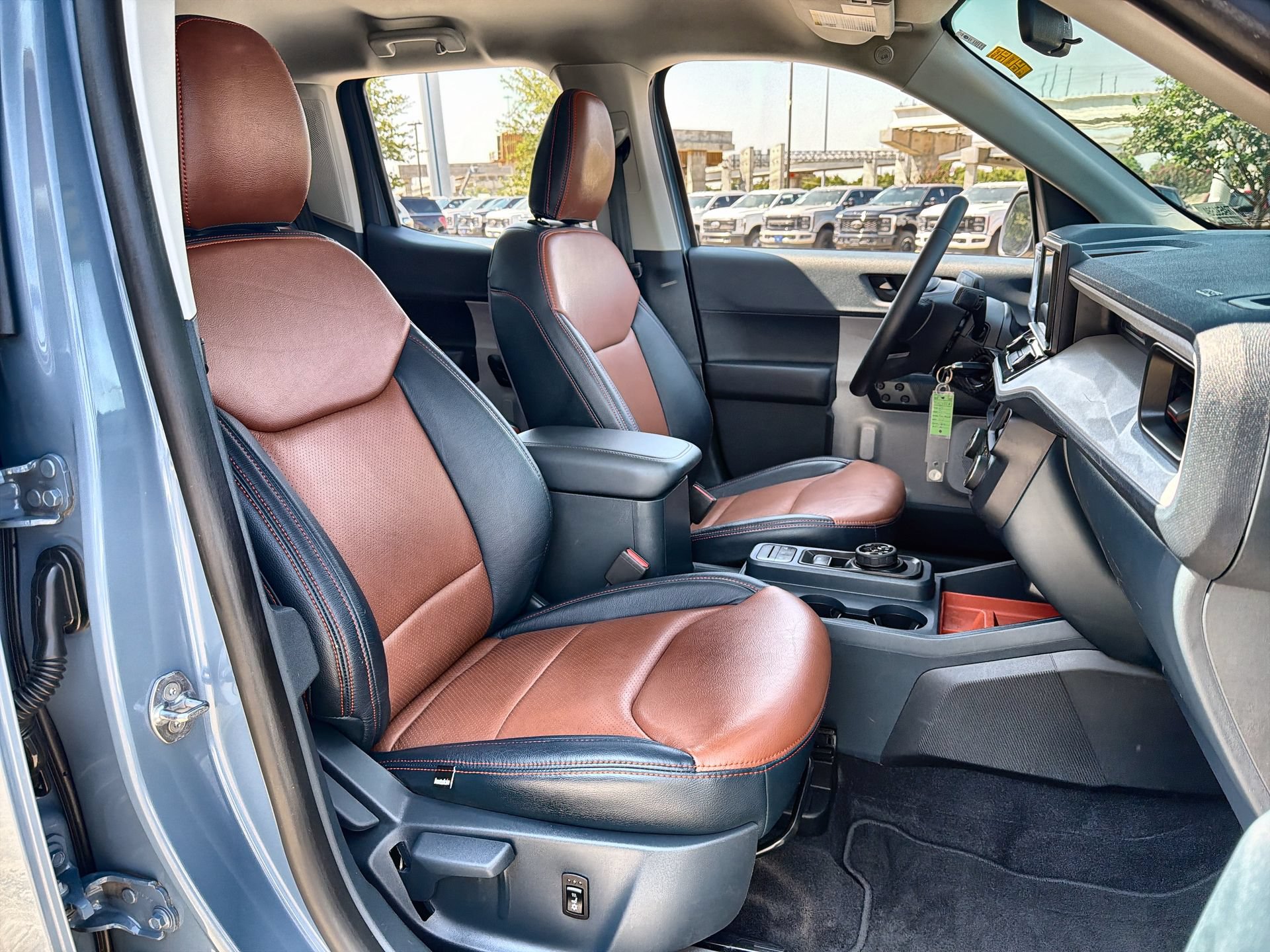 Certified 2024 Ford Maverick XLT w/ XLT Luxury Package FWD image 23