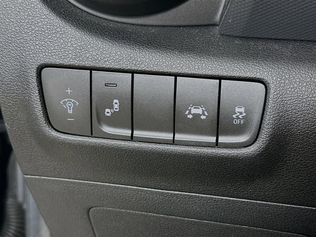 Used 2019 Hyundai Kona SEL FWD image 26
