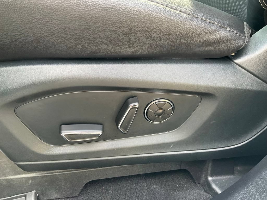 Certified 2020 Ford Explorer ST w/ Premium Technology Package AWD/4WD image 18