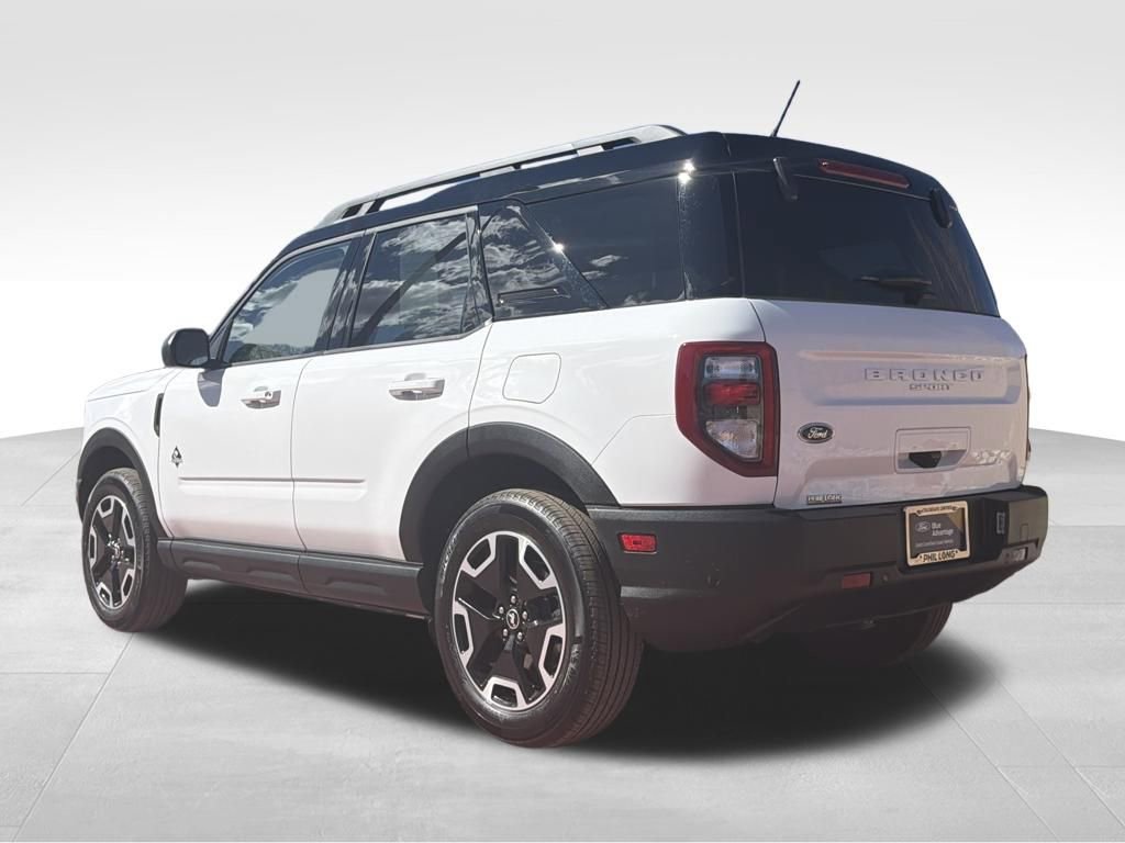Certified 2024 Ford Bronco Sport Outer Banks AWD/4WD image 5