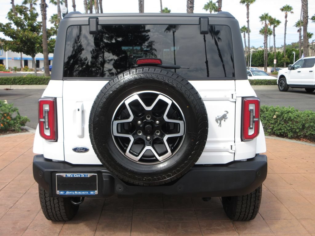 Certified 2025 Ford Bronco Outer Banks AWD/4WD image 3