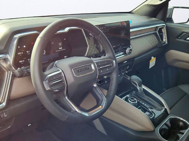Used 2026 GMC Canyon Denali AWD/4WD image 9