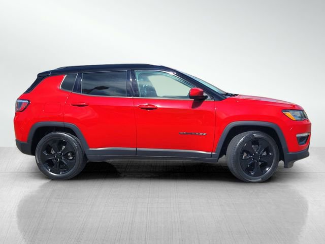 Used 2020 Jeep Compass Latitude image 3