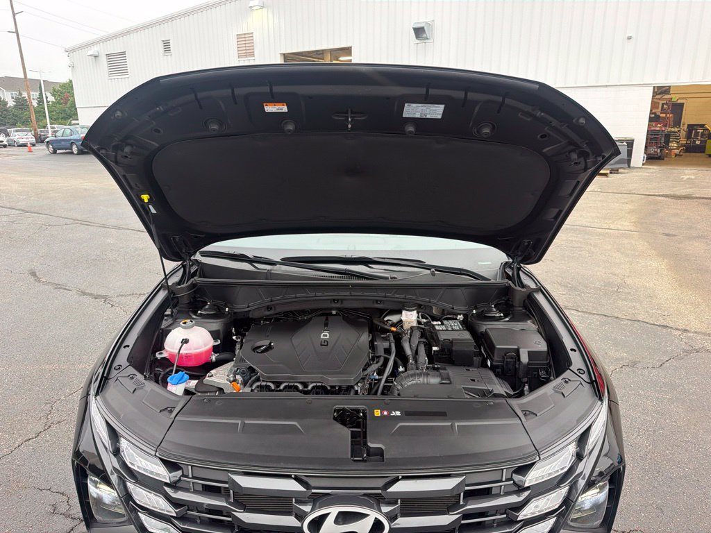 Used 2025 Hyundai Tucson SEL FWD image 36